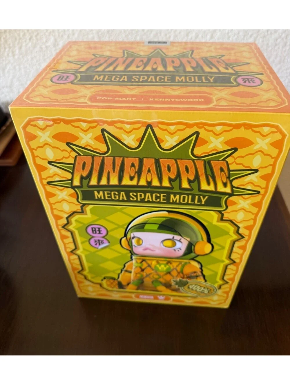 Authentic Pop Mart Mega Space Molly 400% 2025 Taiwan Limited Edition - Pineapple